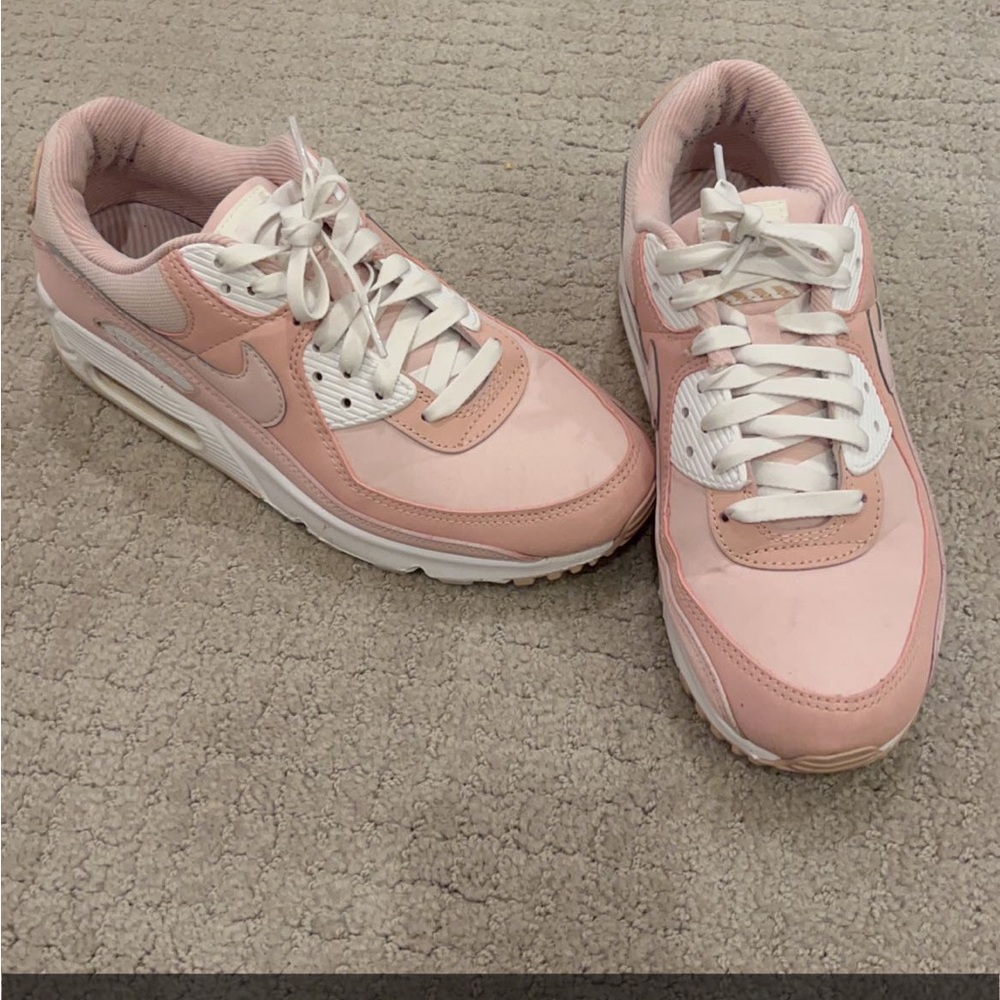 Nike shoes